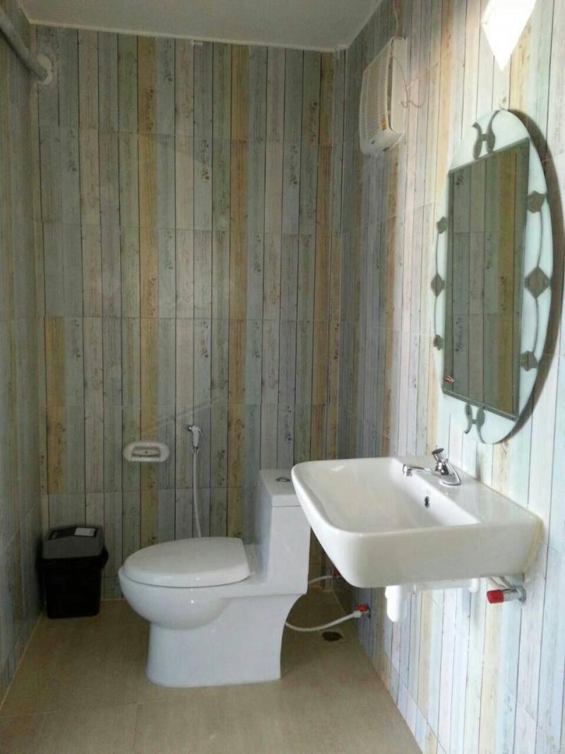 Hotel ลุงดำฮัทบีช Koh Samet Pokój zdjęcie