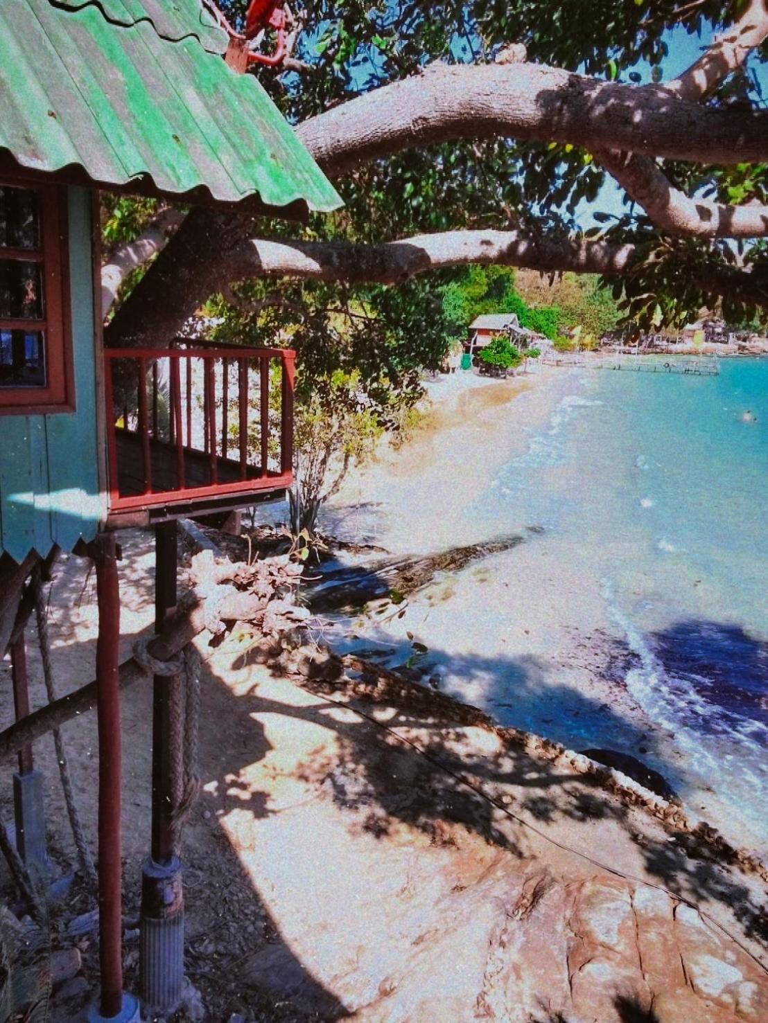 Hotel ลุงดำฮัทบีช Koh Samet Pokój zdjęcie